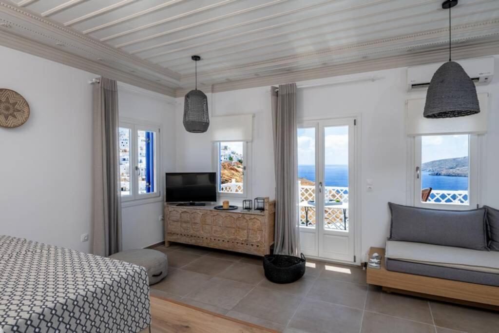 Luxury Apartment In The Heart Of Astypalaia Exterior photo