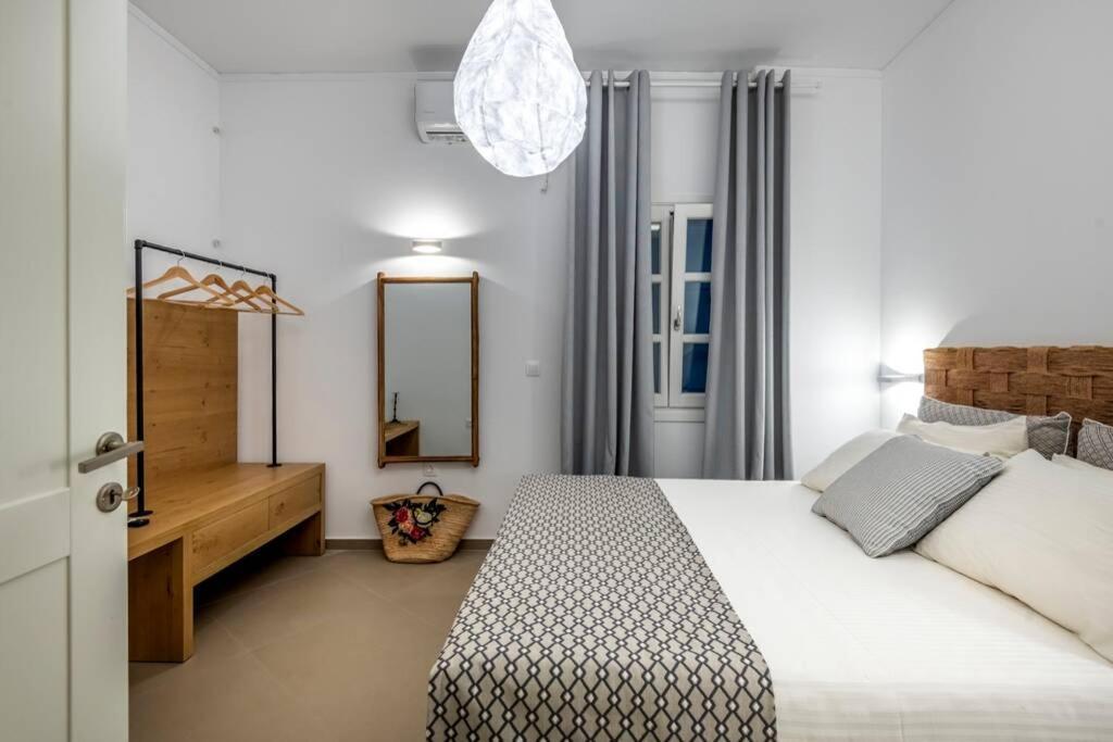 Luxury Apartment In The Heart Of Astypalaia Exterior photo